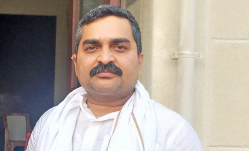 मधेश प्रदेशका पूर्वप्रमुख अहिराज बलात्कार आरोपमा पक्राउ