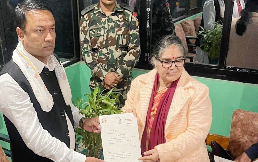 ठुलो दलको हैसियतमा एमालेका यादव मधेशको मुख्यमन्त्री नियुक्त