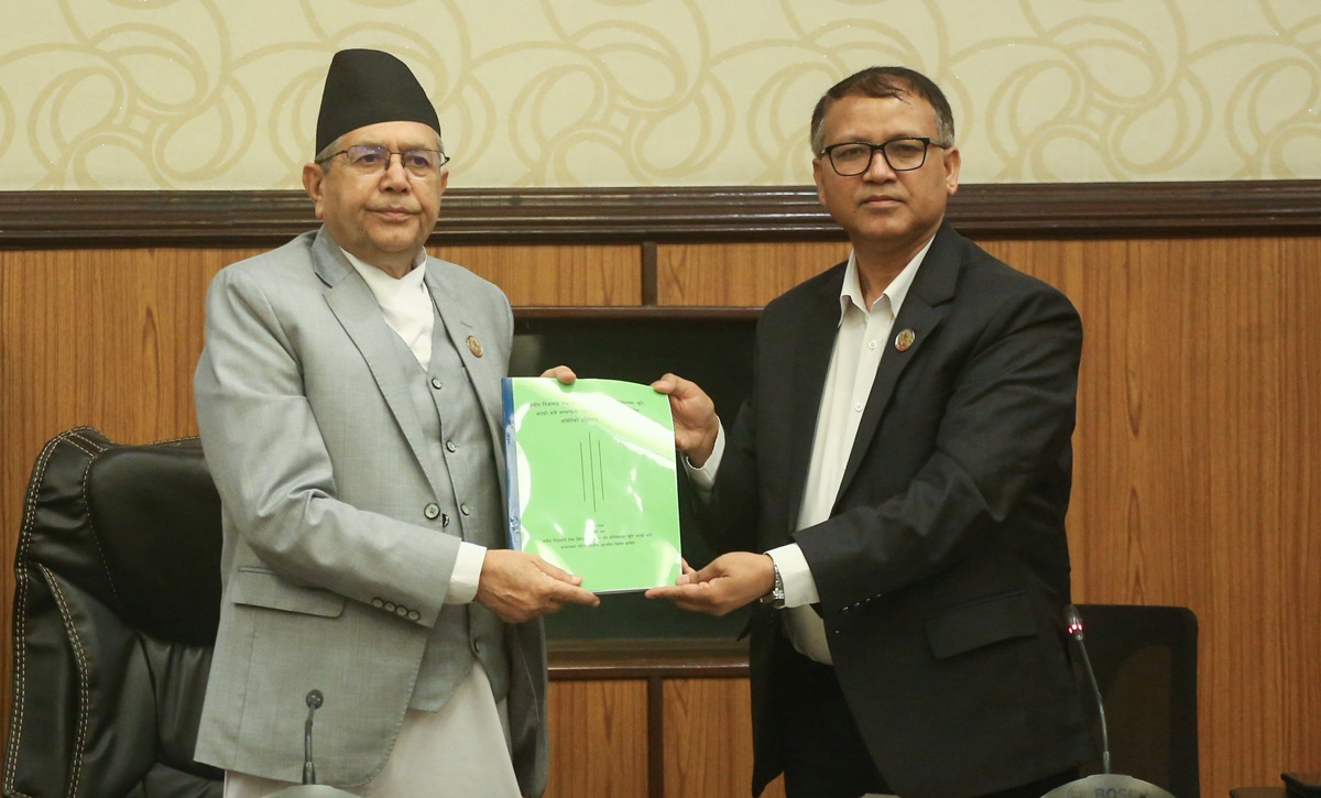 कुलिङ अफ पिरियड प्रकरण : नेता र कर्मचारीकै मिलेमत्तोमा गडबडी
