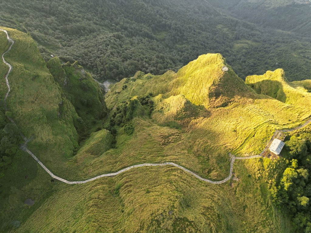 जलजला जोड्ने पदमार्ग निर्माण