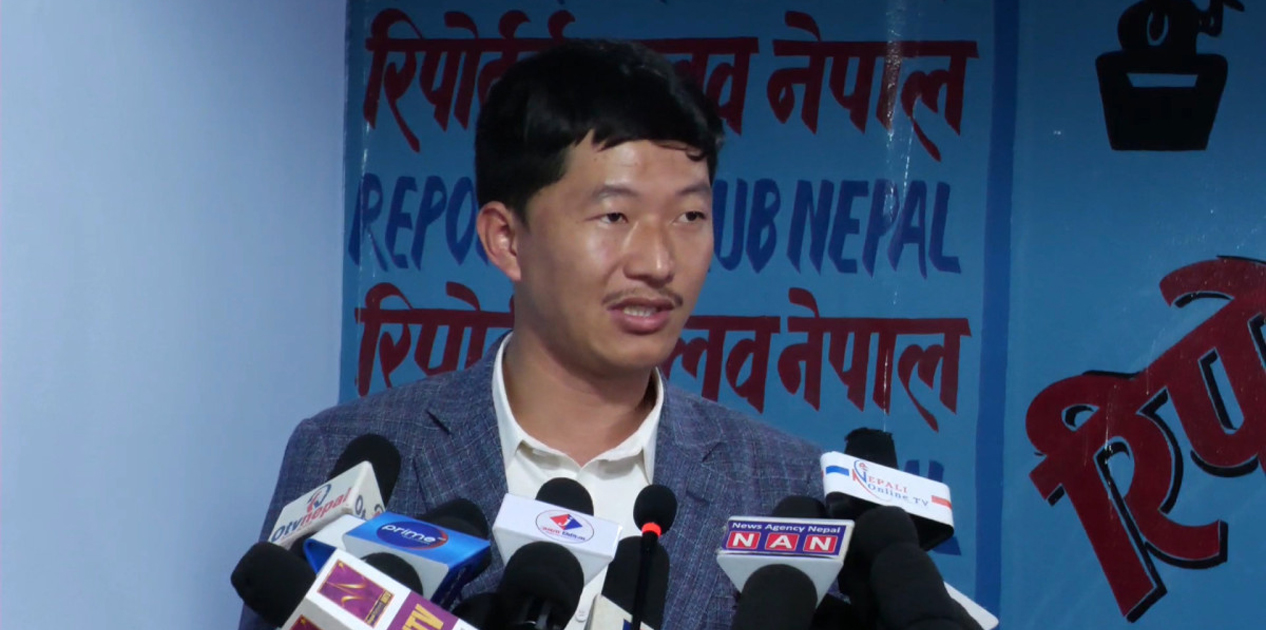 सरकार परिणामभन्दा ‘फण्डा’को पछि लाग्यो : आरेन राई