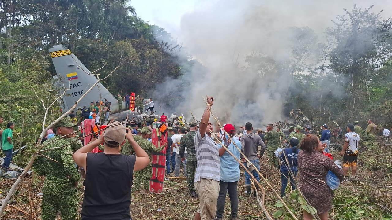 कोलम्बियामा सैन्य विमान दुर्घटना, ६६ जनाको मृत्यु