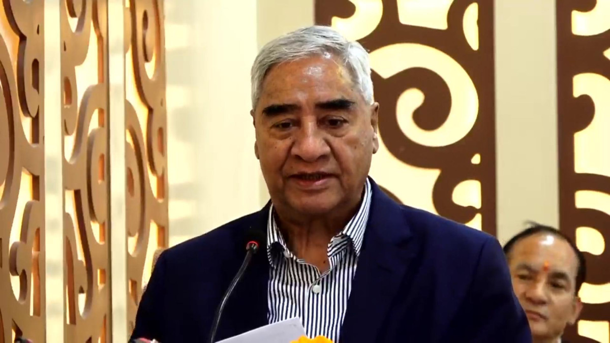 कर्मचारीले कुनैपनि पार्टीको आदेश मानेर काम गर्नु हुँदैनः सभापति देउवा