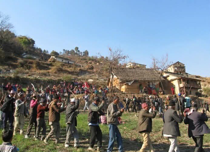 सुदूरपश्चिममा भुवा पर्वको रौनक