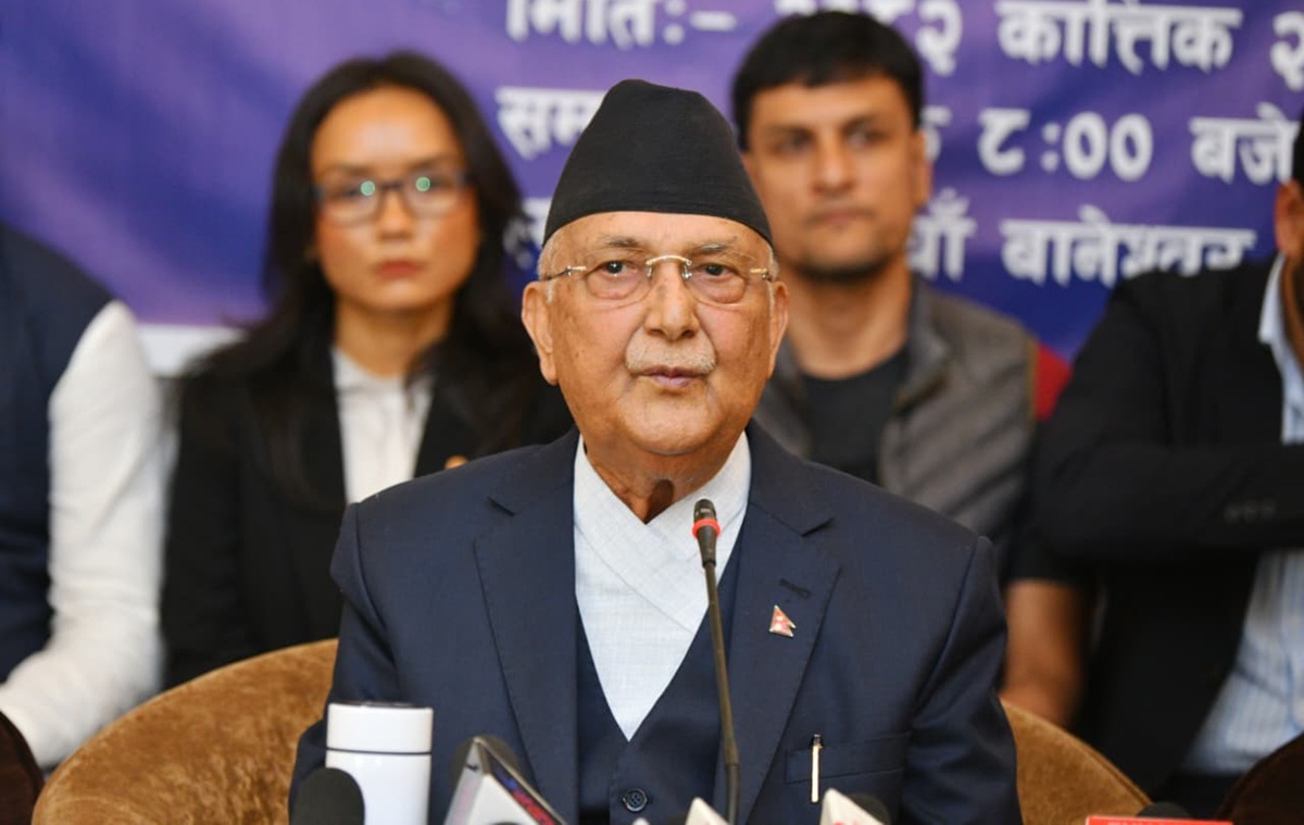 देश जलाउनेहरूले नै सरकार चलाइरहेका छन् : ओली