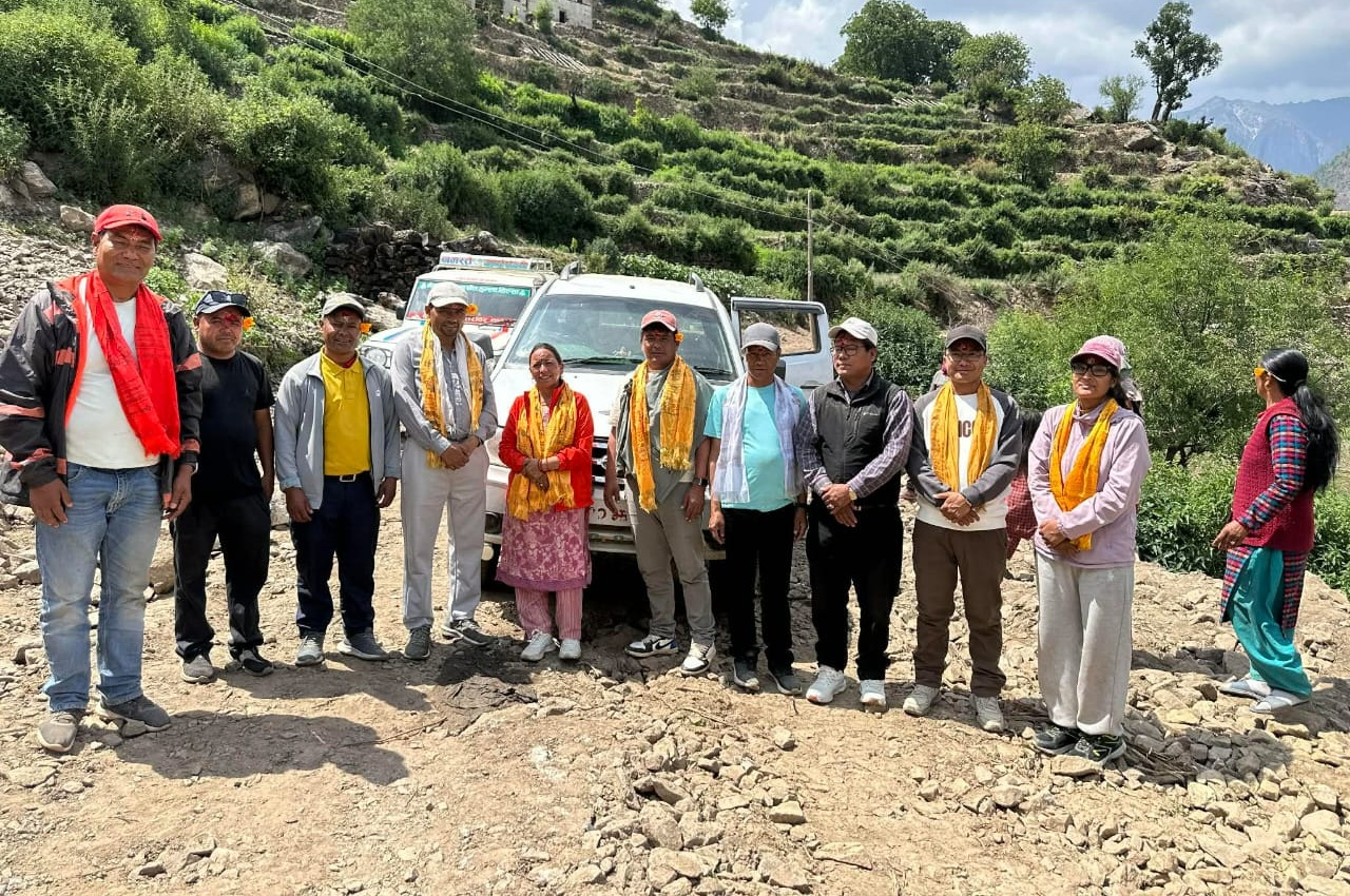 हुम्लाको स्याँडामा पहिलोपटक पुग्यो गाडी