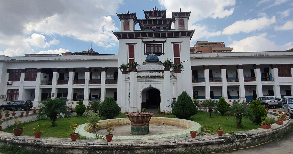 प्रतिनिधिसभा निर्वाचनका लागि ६४ दल दर्ता (सूचीसहित)