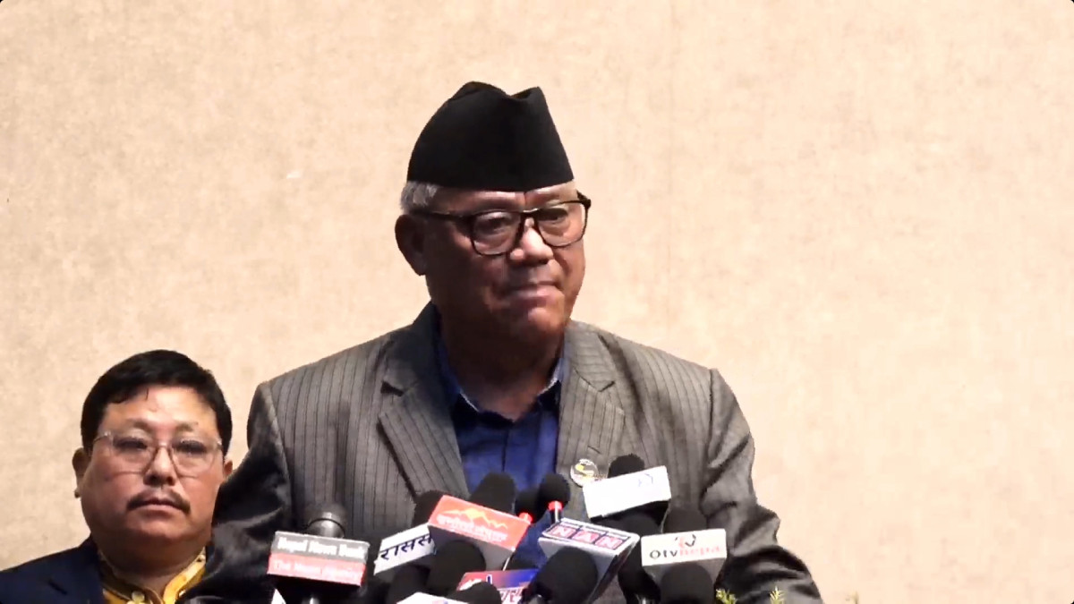 संविधान पुनर्लेखन होइन, अभ्यासका आधारमा परिमार्जन आवश्यक : आङ्देम्बे