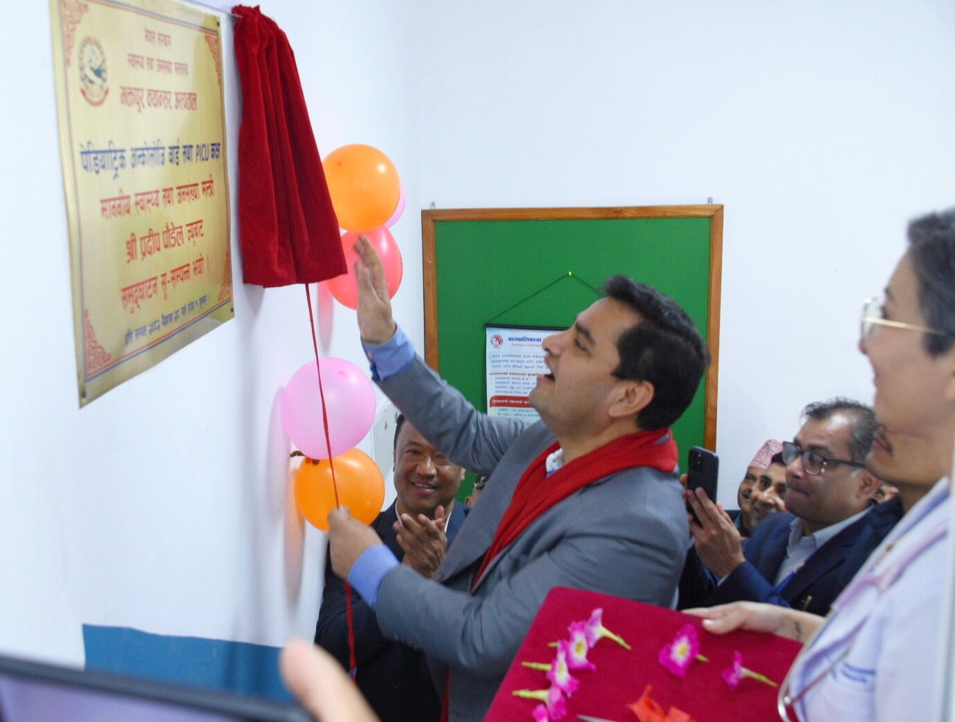 जसपा नेपालको राष्ट्रिय महाधिवेशन मञ्च हावाहुरीले भत्कायो