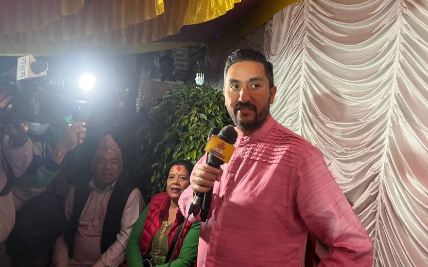 निर्वाचन सफल पार्न सरकार प्रतिबद्धताका साथ लागेको छ : सञ्चारमन्त्री खरेल