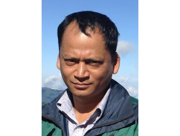 स्वार्थ बाझिँदा म्यानपावर लाइसेन्सको दुरुपयोग
