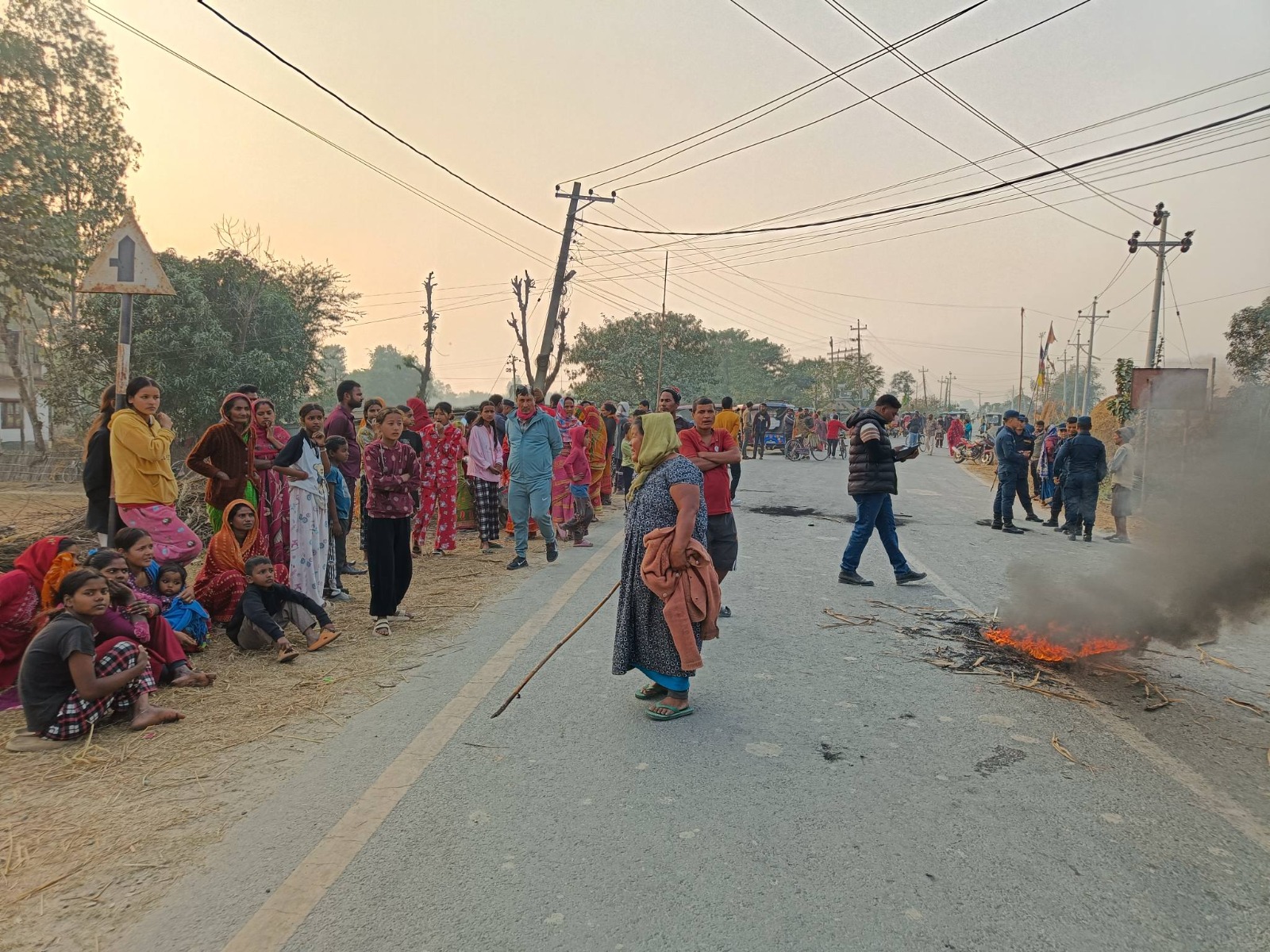 दुर्घटनामा ५ जनाकाे मृत्युपछि विराटनगर र बर्जुमा प्रदर्शन