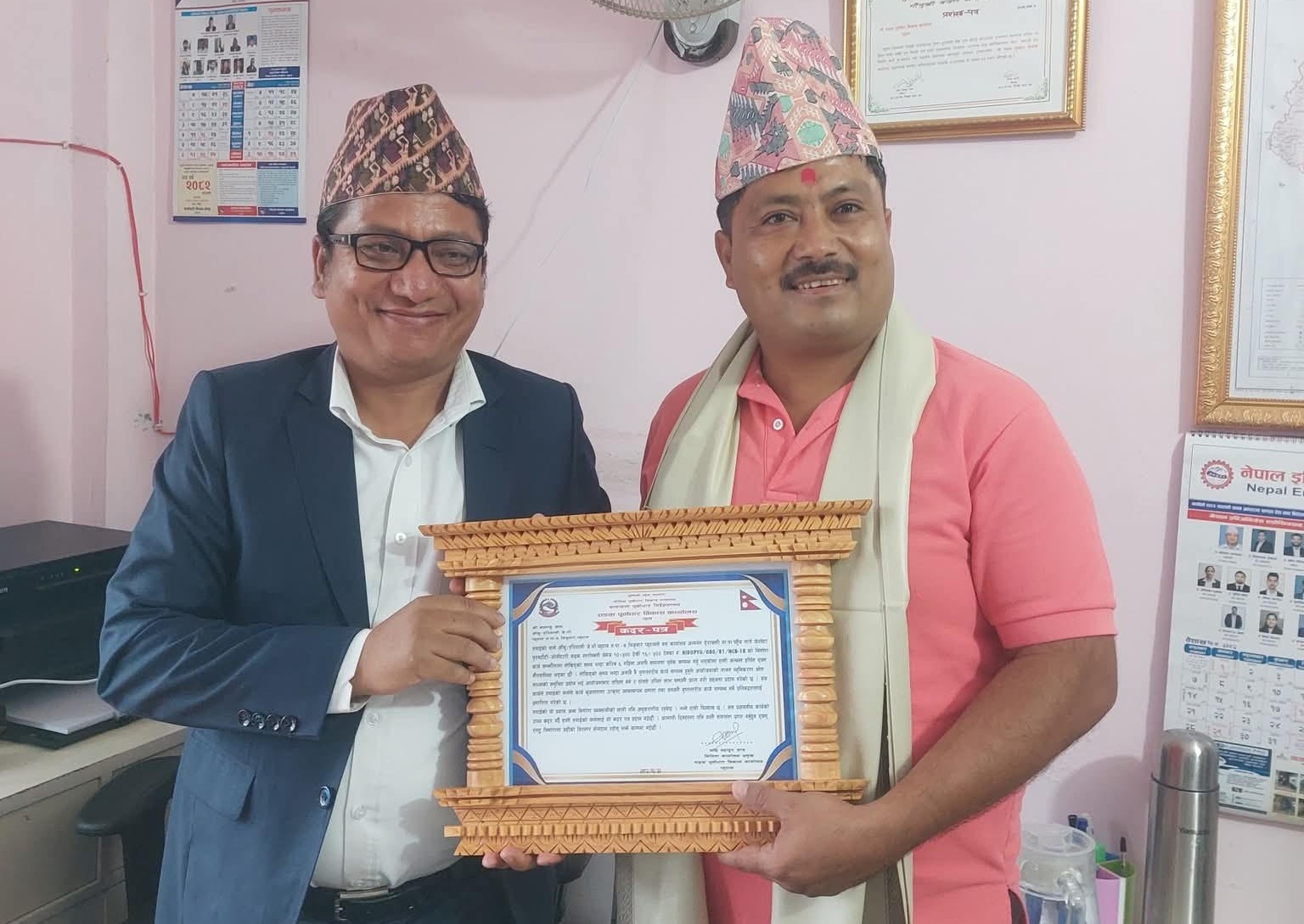 समय अगावै काम सम्पन्न गर्ने प्यूठानका युवा व्यवसायी श्रेष्ठ सम्मानित