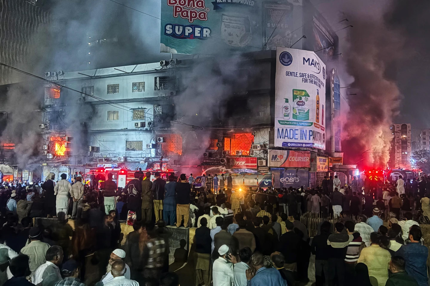 कराची मल आगलागीमा मृतक सङ्ख्या ५५ पुग्यो