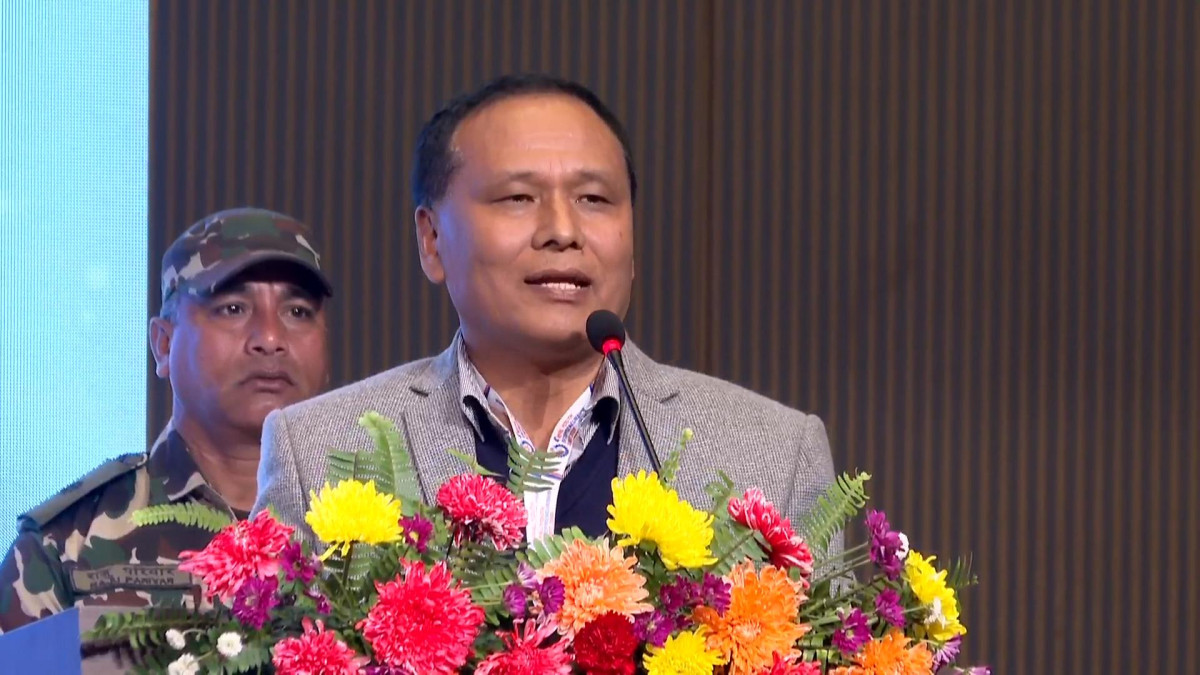 प्राकृतिक स्रोत-साधनको उचित उपयोग नहुँदा आर्थिक विकास अवरुद्ध : मन्त्री घिसिङ