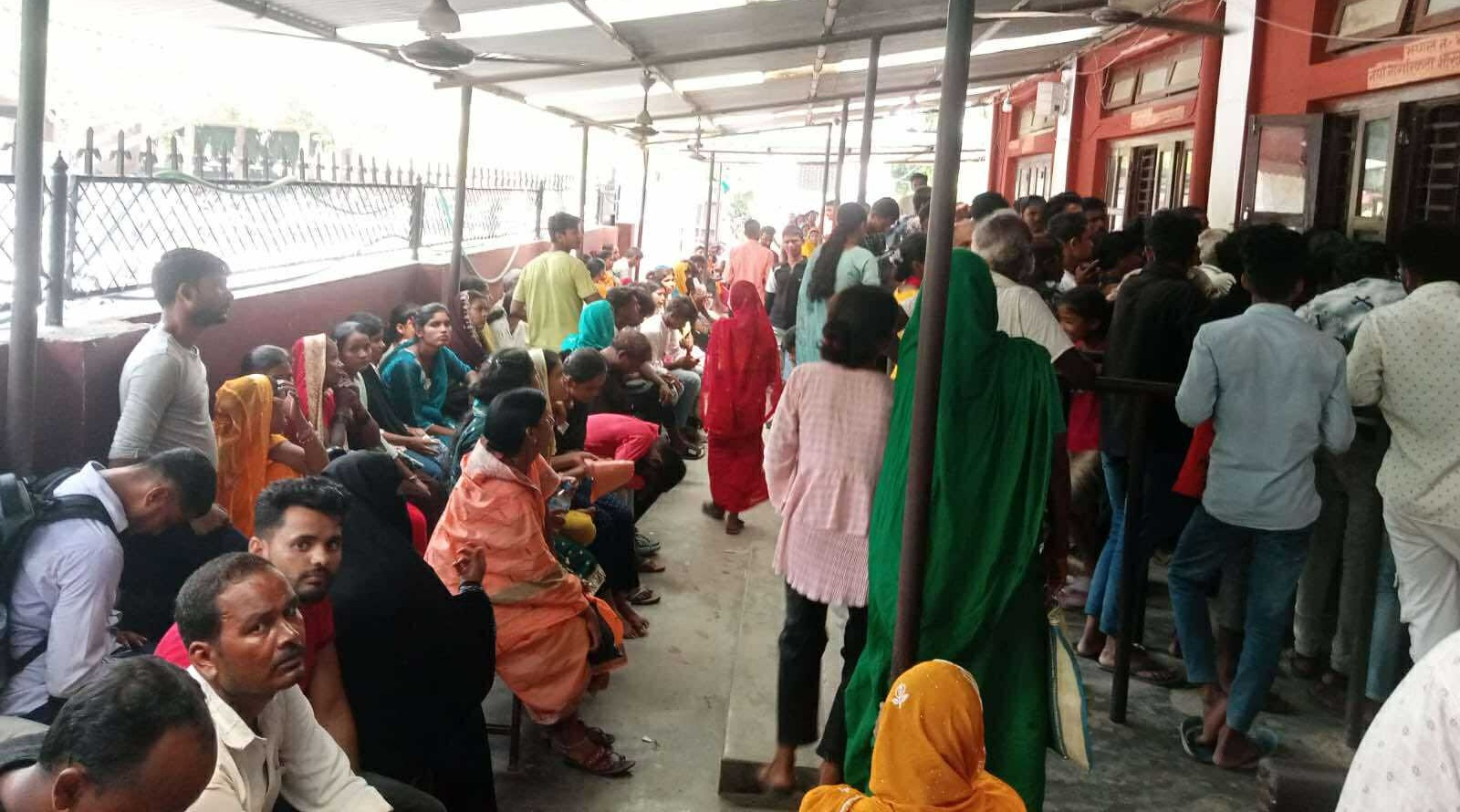 रौतहट प्रशासनमा नागरिकता वितरणमा विभेदपूर्ण व्यवहार भएको गुनासो