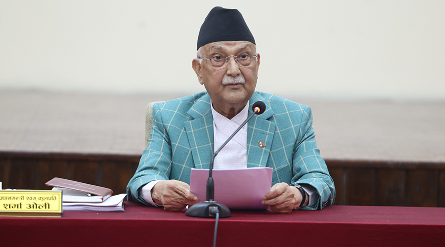प्रधानमन्त्री ओली धनुषा र महोत्तरी जाँदै