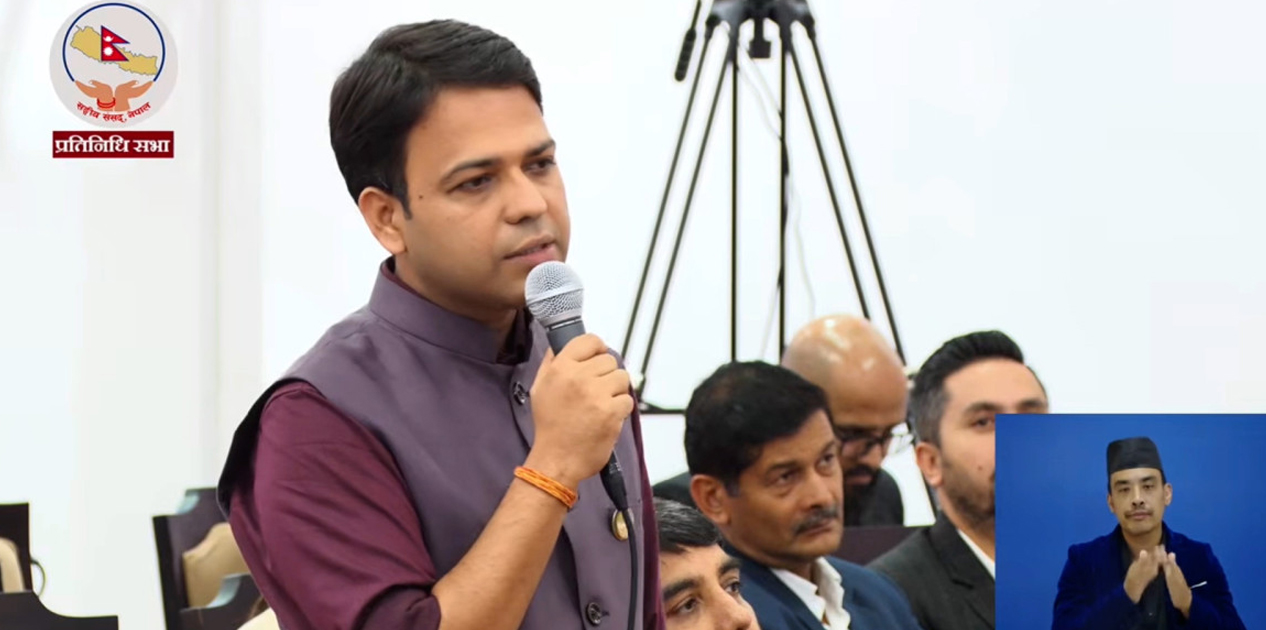 सरकारलाई रास्वपा महामन्त्रीको प्रश्न : ‘पुनर्निर्माणको गति सुस्त हुँदा बाढीपीडितले कसरी विश्वास गर्ने ?