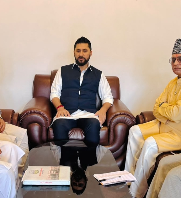 सामाजिक सद्भावका लागि रास्वपा सभापति लामिछानेद्वारा धार्मिक अगुवासँग छलफल