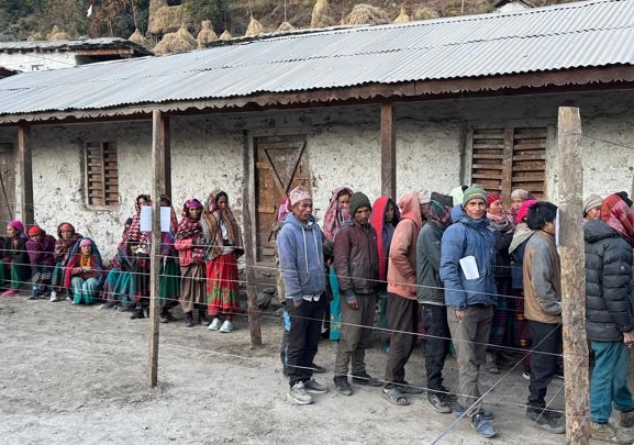दार्चुला, गोरखा र गुल्मीमा उत्साहपूर्वक मतदान हुँदै