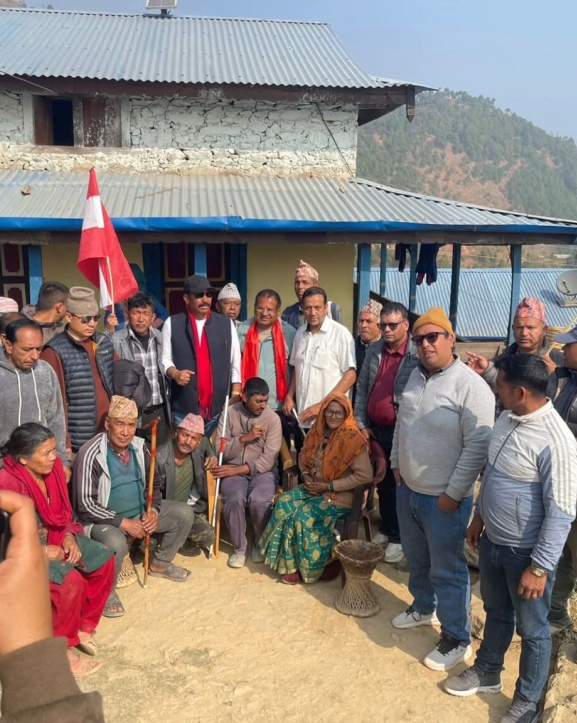 ओखलढुंगामा गाउँ केन्द्रित प्रचारमा जुट्यो कांग्रेस