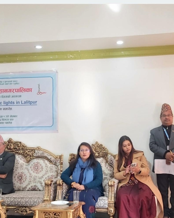 ललितपुरमा ‘इन्टेलिजेन्स ट्राफिक लाइट’ सञ्चालनमा