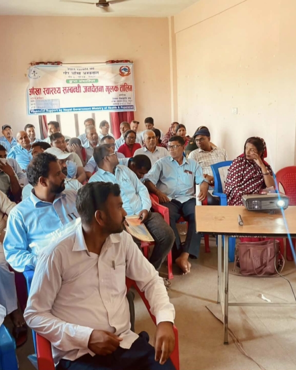 बौधीमाईका शिक्षकलाई आँखा स्वास्थ्यसम्बन्धी विशेष तालिम प्रदान 