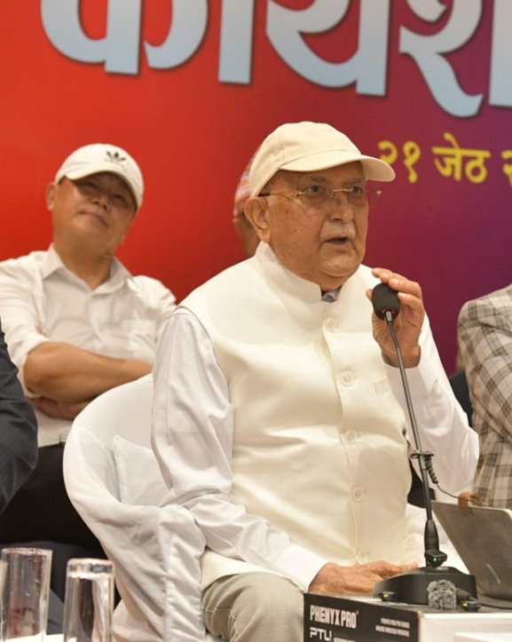 पार्टी एकता सुदृढ गर्नुपर्ने ओलीको जोड, असन्तुलित अभिव्यक्तिप्रति आपत्ति