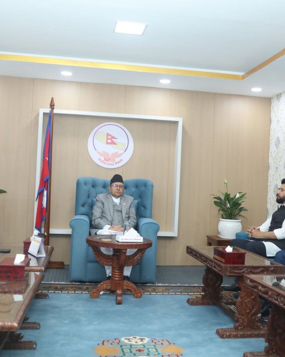 रवि लामिछानेले भेटे सभामुख, सांसद पद निलम्बन फुकुवा गरिदिन आग्रह 