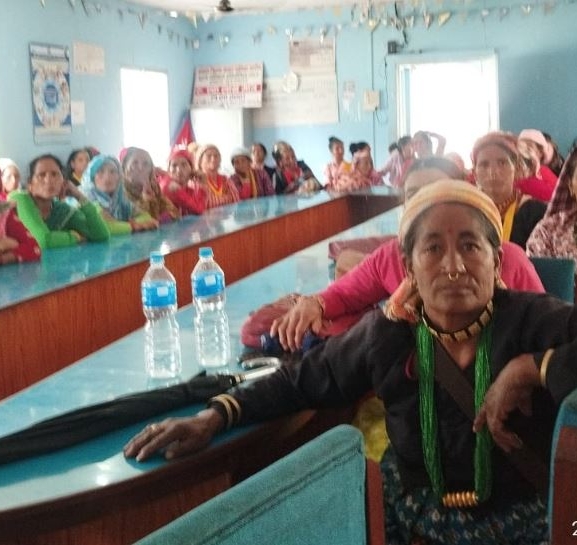 बझाङमा एकल महिलासँग स्थानीय सरकार संवाद 