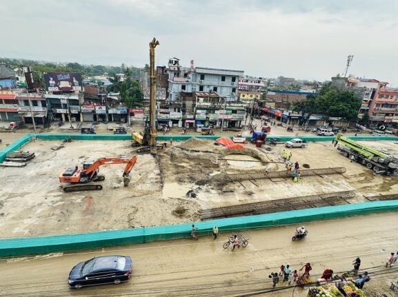 लहानमा अन्तर्राष्ट्रिय मापदण्डअनुसार ओभरपास बन्दै
