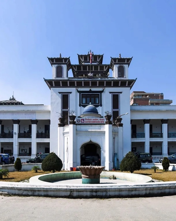 दलहरूमाथि लगाम लगाउँदै आयोग