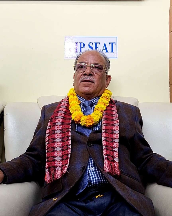 केपी ओली रहँदासम्म बाम एकता सम्भव छैन : प्रचण्ड