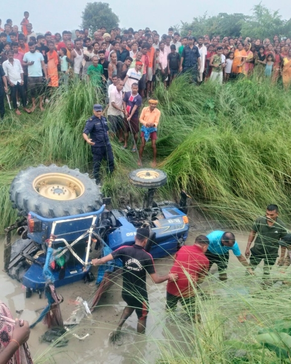 दुर्घटनामा ट्याक्टर चालकको मृत्यु