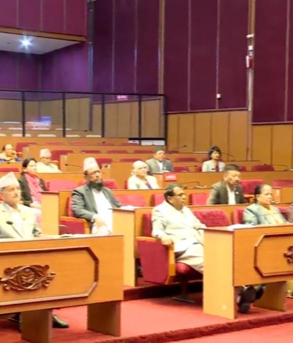 नीति तथा कार्यक्रम राष्ट्रिय सभामा टेबुल