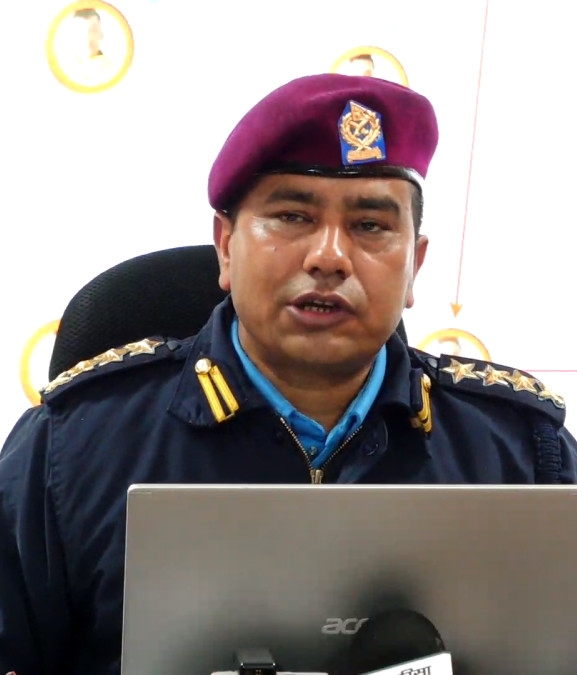 काठमाडौंमा लुटपाट र आतंक मच्चाउने १० जना पक्राउ