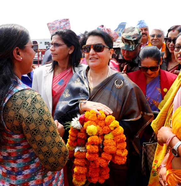 शिलान्यास भइसकेको गुम्बाको विवादित जग्गामा विद्या भण्डारीको अर्को शिलान्यास तयारी