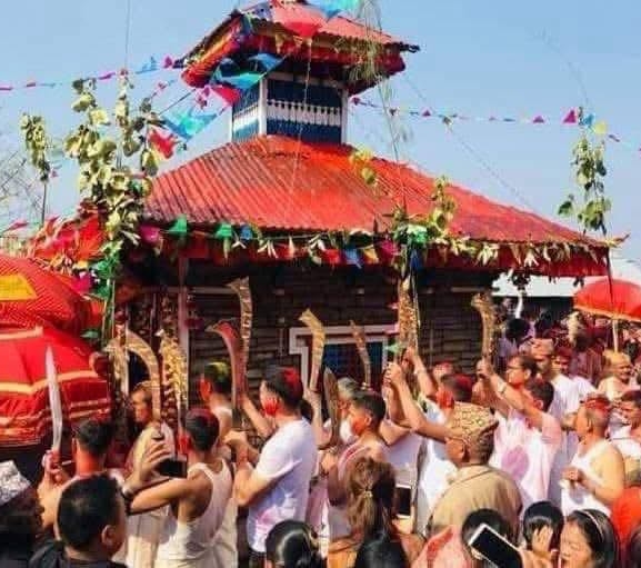 धादिङमा बगाले थापा क्षेत्रीको १४०औं कुलपूजाको  तयारी