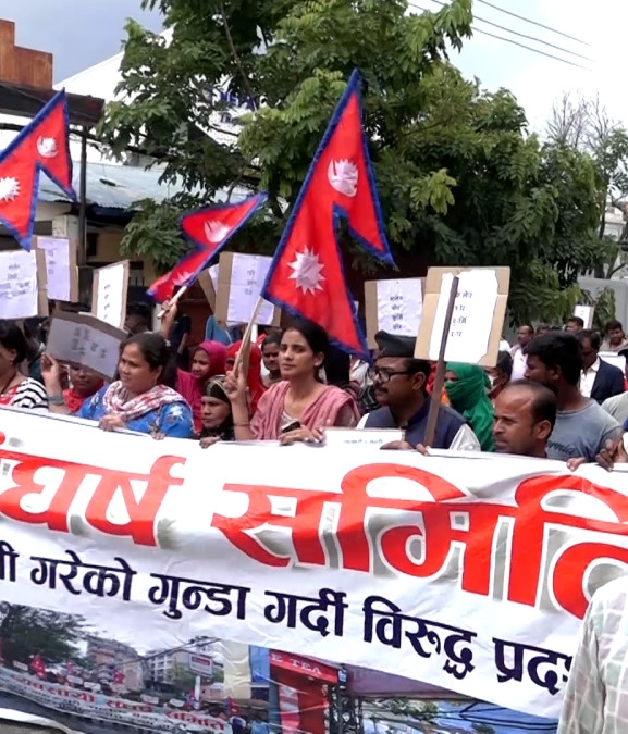 काठमाडौं महानगरविरुद्ध कवाड व्यवसायी आज पनि आन्दोलित