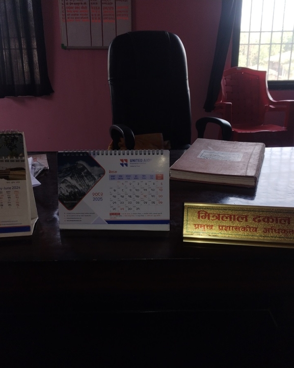 गुजरामा प्रशासकीय अधिकृत नहुँदा सेवा प्रभावित