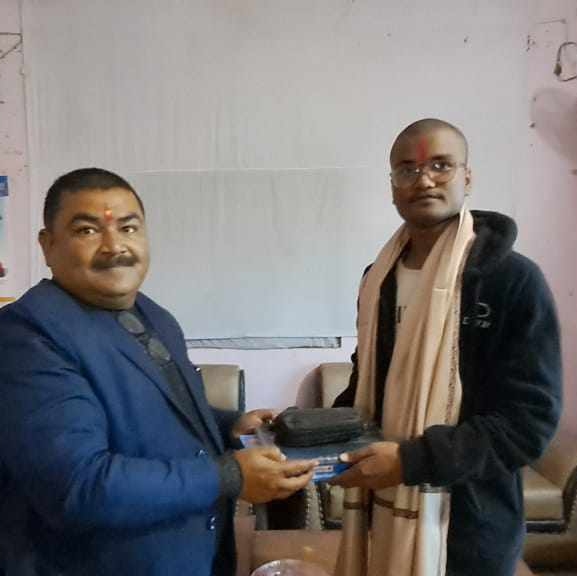 एमबीबीएस छनोटमा दोस्रो स्थान प्राप्त गर्नेलाई सम्मान