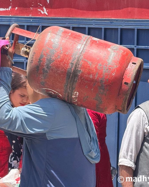 ग्यासको कालोबजारी रोक्न अनुगमन