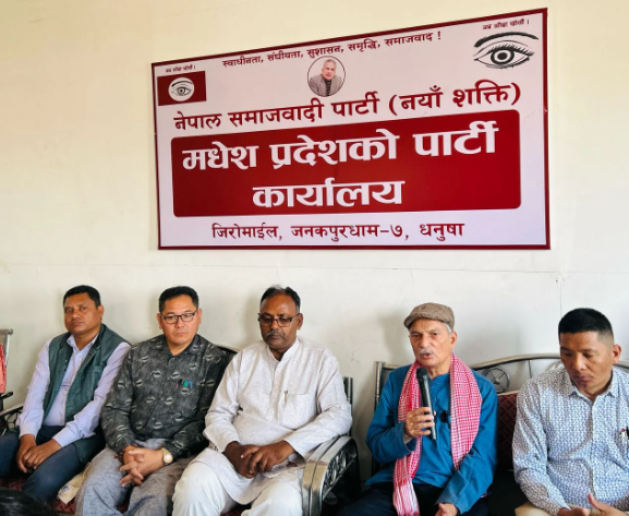 राजतन्त्र भूत र भ्रम हो : डा. भट्टराई