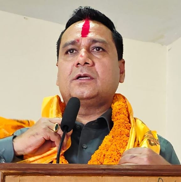 नेपाल मोबाइल वितरक संघको अध्यक्षमा रघु त्रिपाठी निर्विरोध