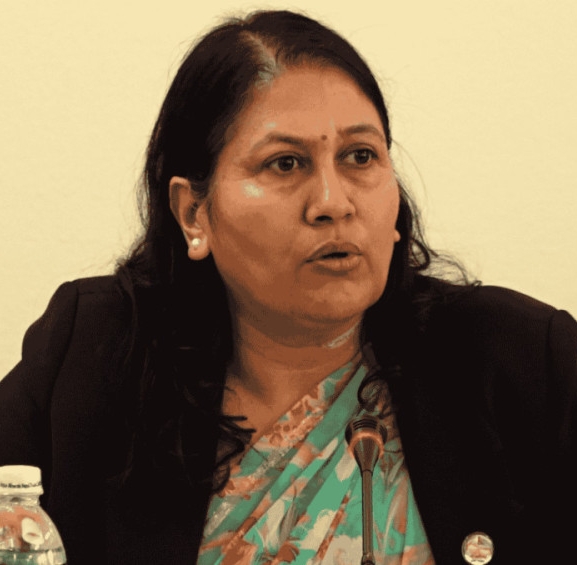 शिक्षामन्त्री भट्टराईले दिइन् राजीनामा