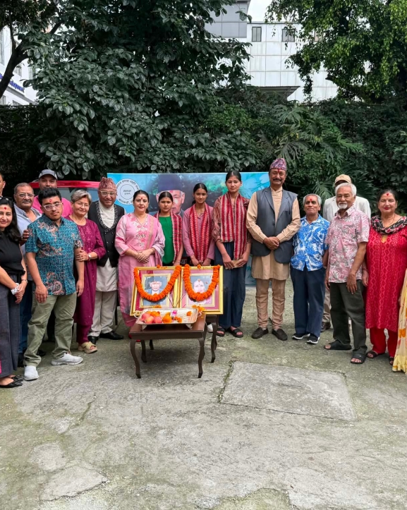 पं.नबराज शारदा स्मृति समाजद्वारा तीन छात्रालाई छात्रवृत्ति प्रदान
