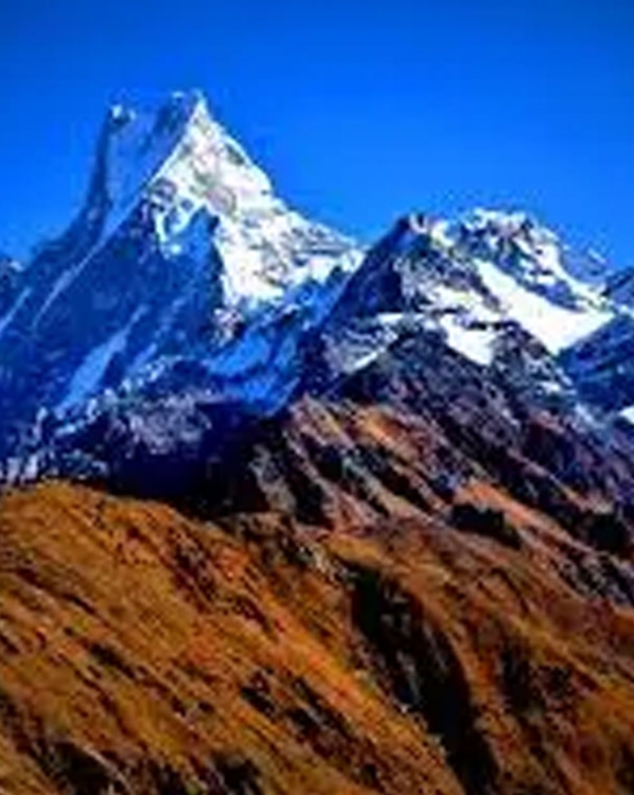 पदयात्रामा गएका तीन युवक सम्पर्कविहीन