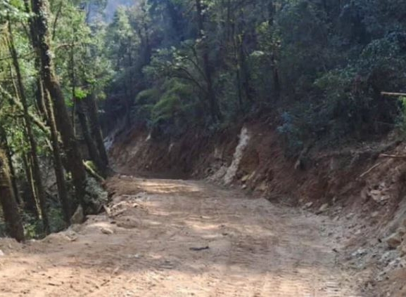 मालिकामा पर्यटक भित्र्याउन सडक निर्माण