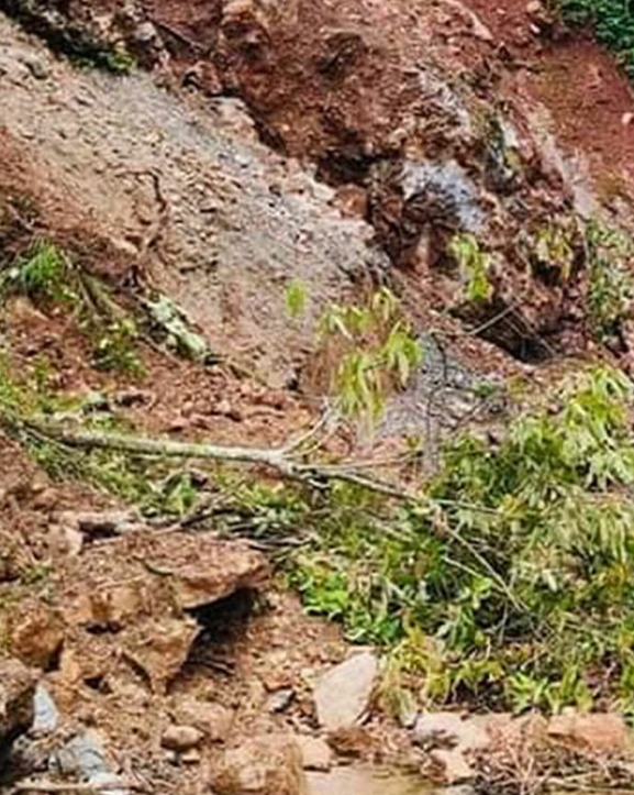 दव्ल्याङमा पहिरोले कालीगण्डकी करिडोर ठप्प