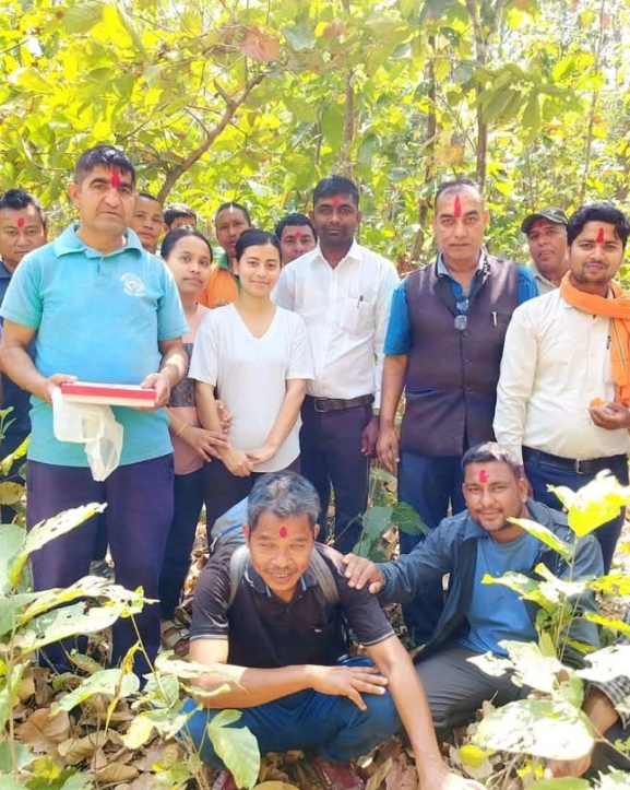मायादेवी साझेदारी वनमा डढेलो नियन्त्रण गर्न ‘एयर ब्लोर’ प्रयोग